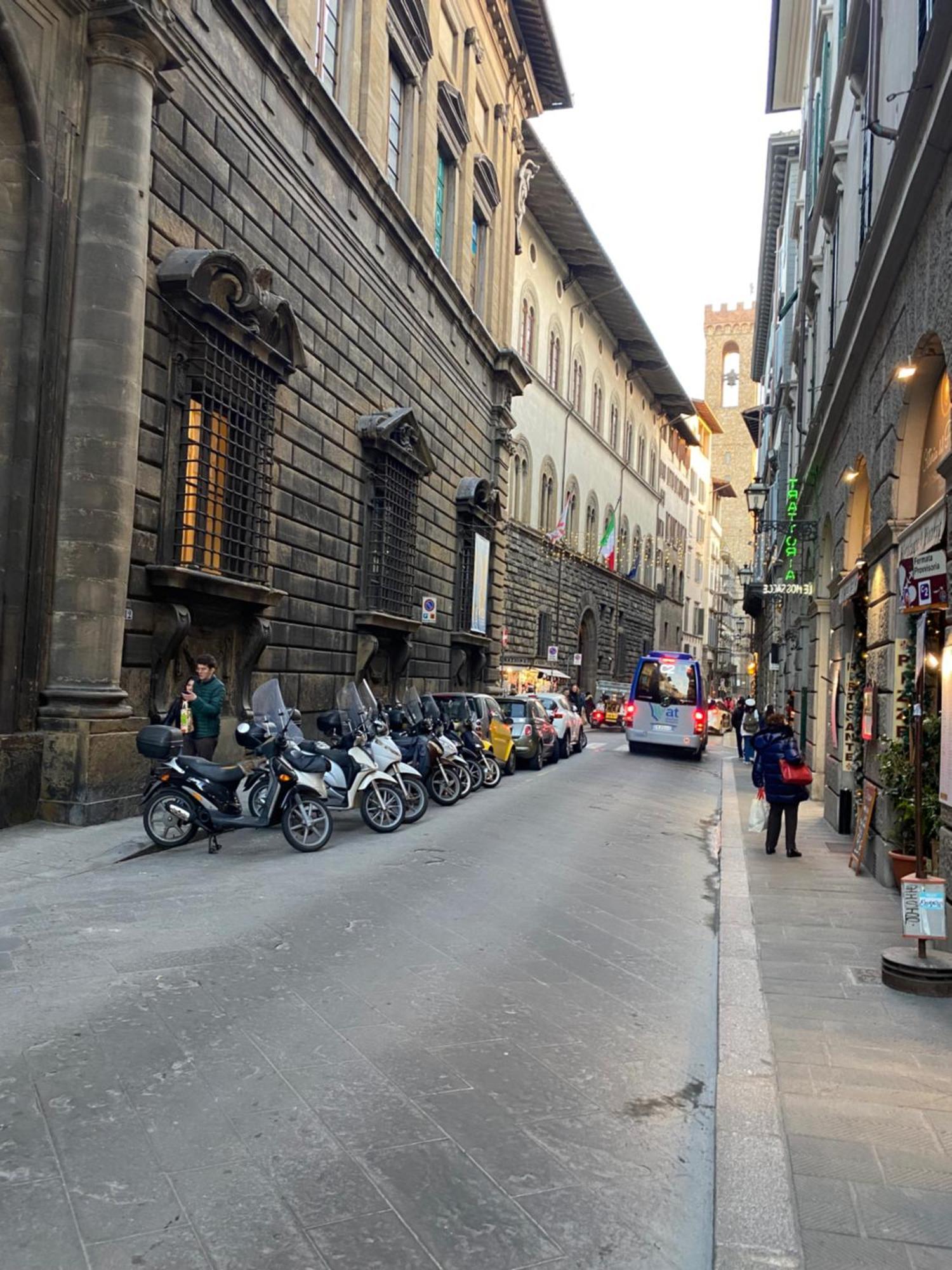 Un Bacio A Firenze Apartment Exterior foto